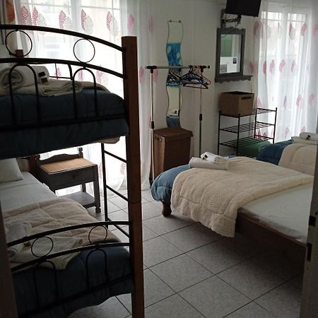 Frini Apartments And Studios Paralía المظهر الخارجي الصورة